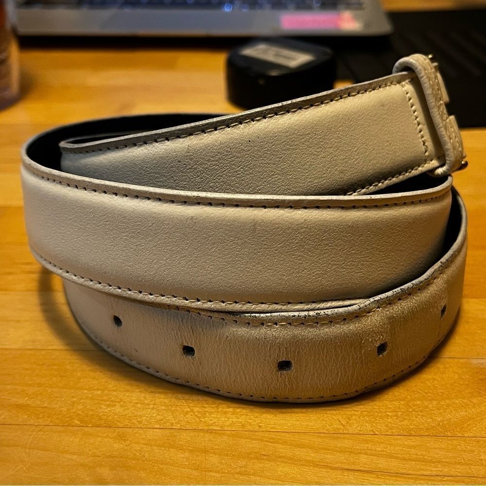 White genuine leather belt 36 (leather strap 40” length) zoom in for signs wear - Picture 3 of 5
